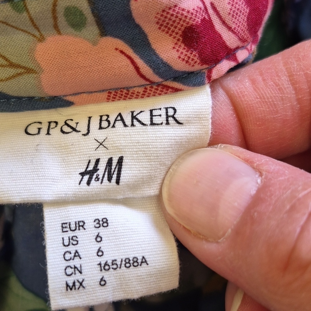 GP & J Baker X H&M Feminine Floral Cottagecore Boho Flowy Top, Size M - US  6 - Picture 10 of 11